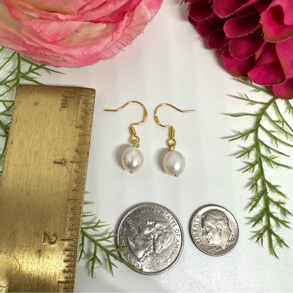 NEW⚜️Freshwater Pearl Drop Earrings - Picture 5 of 5